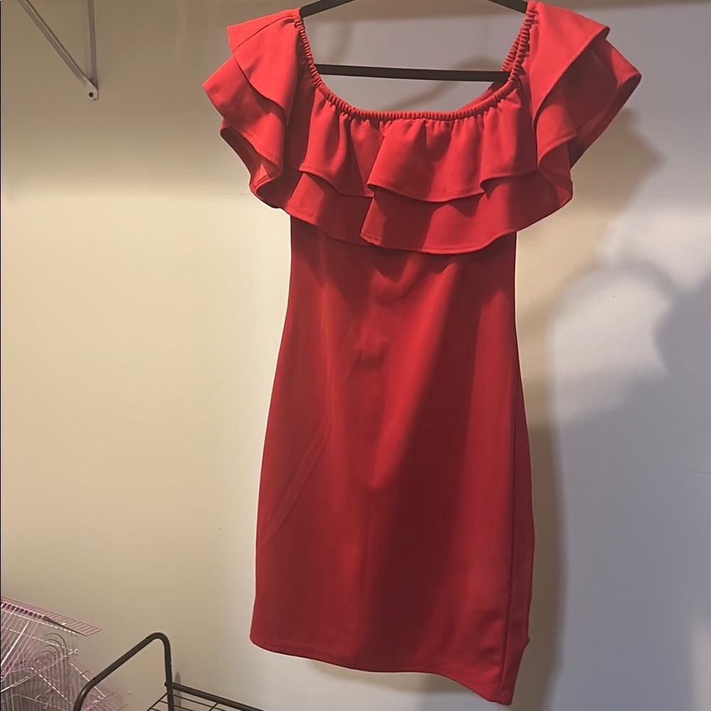 Red Ruffled Off-the-Shoulder Mini Dress - Picture 6 of 7